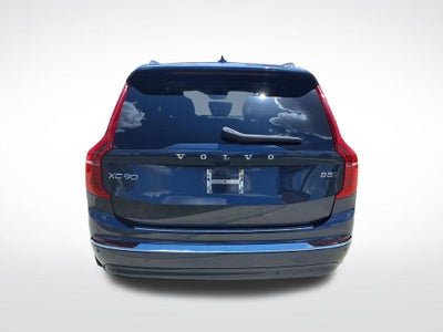 2024 Volvo XC90 B5 Plus