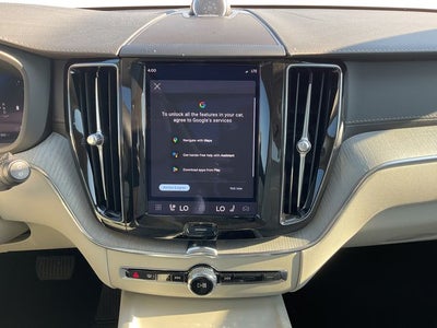 2023 Volvo XC60 B5 Ultimate Bright Theme