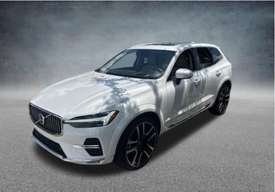 2023 Volvo XC60 B5 Ultimate Bright Theme