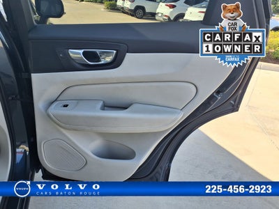 2024 Volvo XC60 B5 Plus Dark Theme