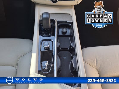 2024 Volvo XC60 B5 Plus Dark Theme