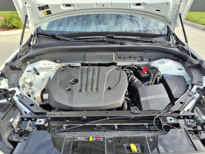 2024 Volvo XC60 B5 Plus Dark Theme