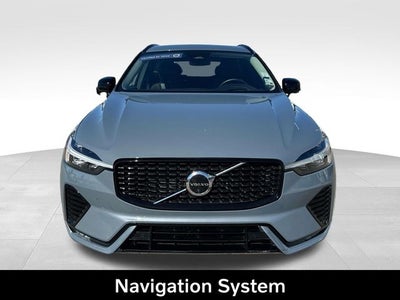2023 Volvo XC60 B5 Ultimate Dark Theme