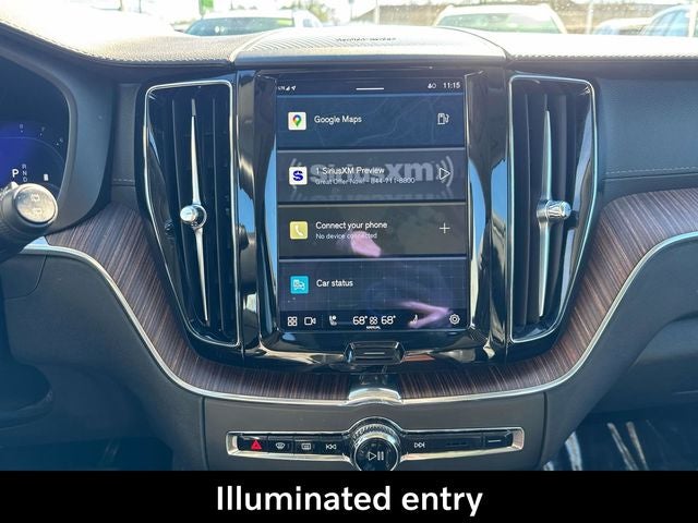 2023 Volvo XC60 B5 Ultimate Dark Theme