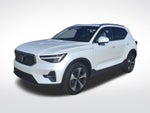 2023 Volvo XC40 B5 Plus Bright Theme