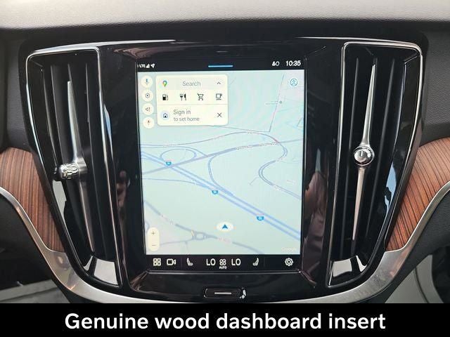 2025 Volvo V60 Cross Country B5 Plus