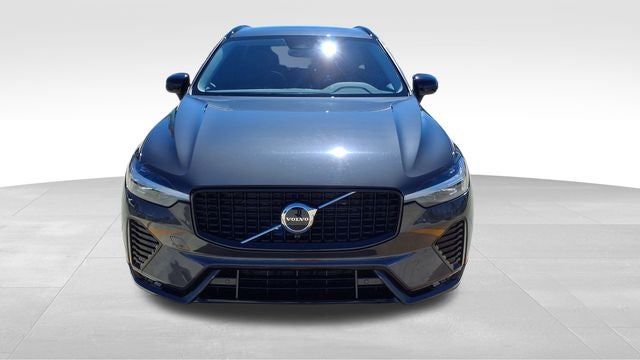 2025 Volvo XC60 B5 Core