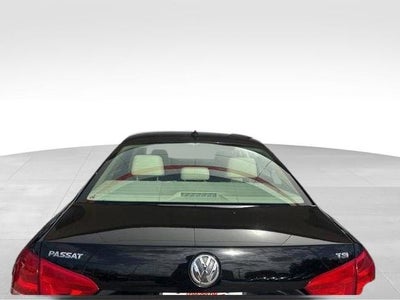 2015 Volkswagen Passat 1.8T Limited Edition