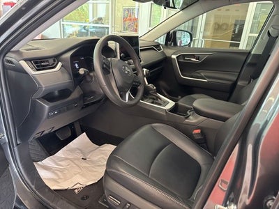 2023 Toyota RAV4 XLE Premium