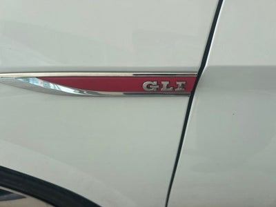 2019 Volkswagen Jetta GLI Base