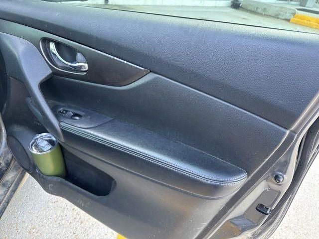 2014 Nissan Rogue SV