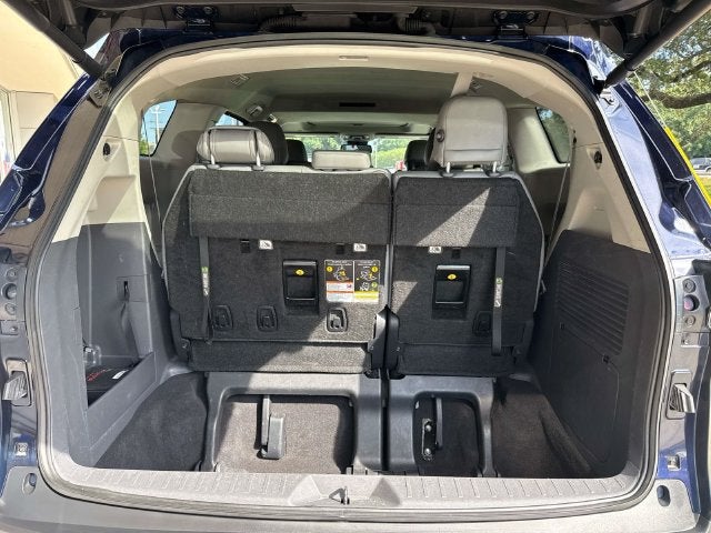 2024 Toyota Sienna XLE 8 Passenger