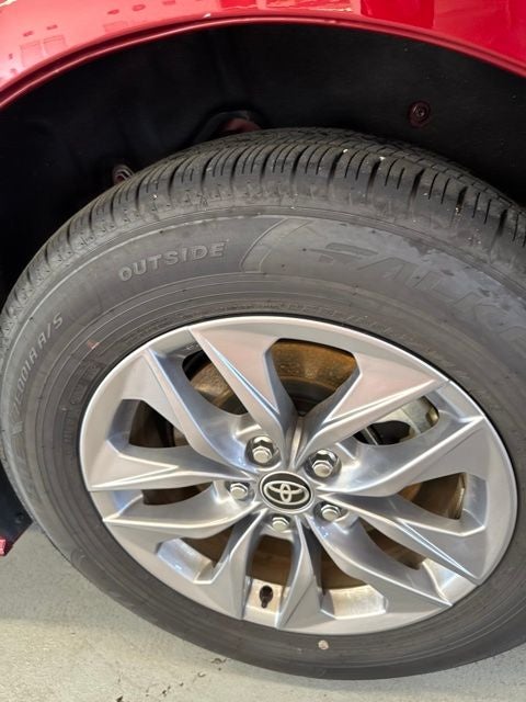 2026 Toyota Sienna XLE 8 Passenger