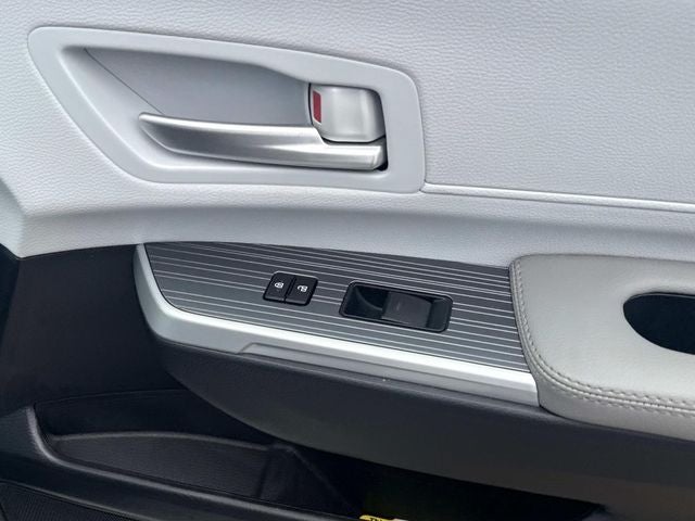 2026 Toyota Sienna XLE 7 Passenger