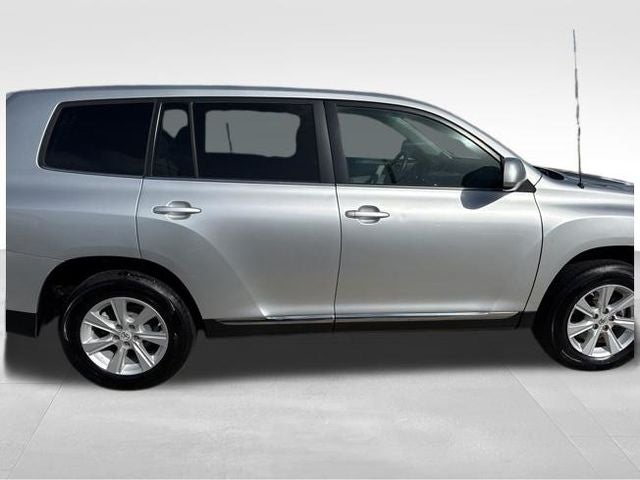 2011 Toyota Highlander Base