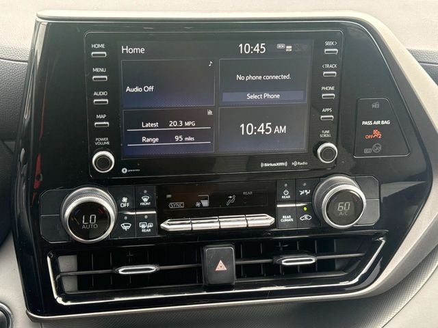 2022 Toyota Highlander LE