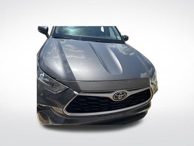 2020 Toyota Highlander LE