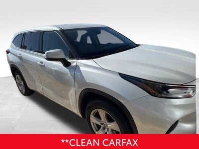 2022 Toyota Highlander LE