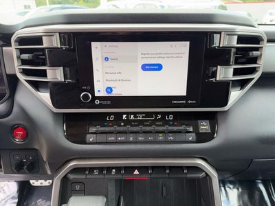 2024 Toyota Sequoia SR5