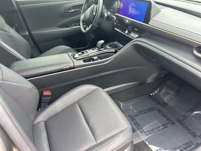 2024 Toyota Crown Platinum
