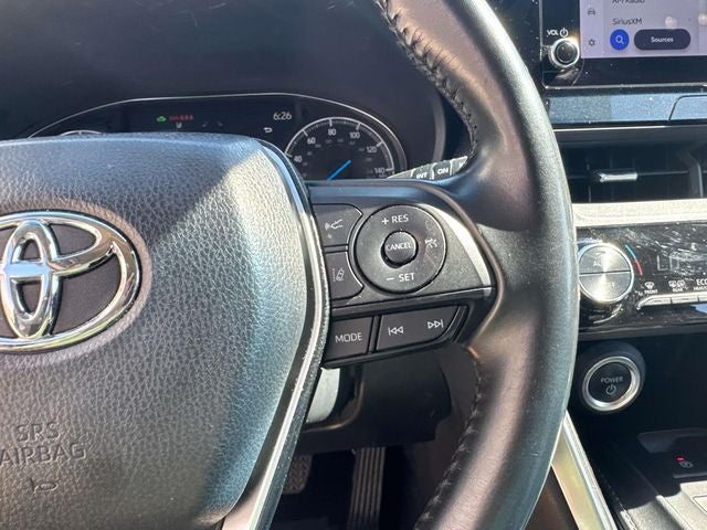 2024 Toyota Venza LE