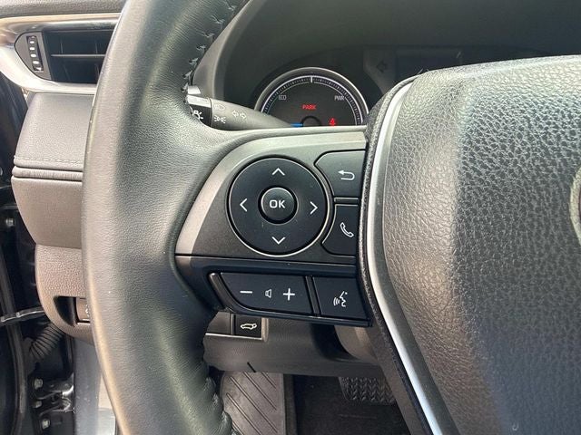 2022 Toyota Venza LE