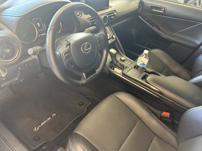 2024 Lexus IS 300