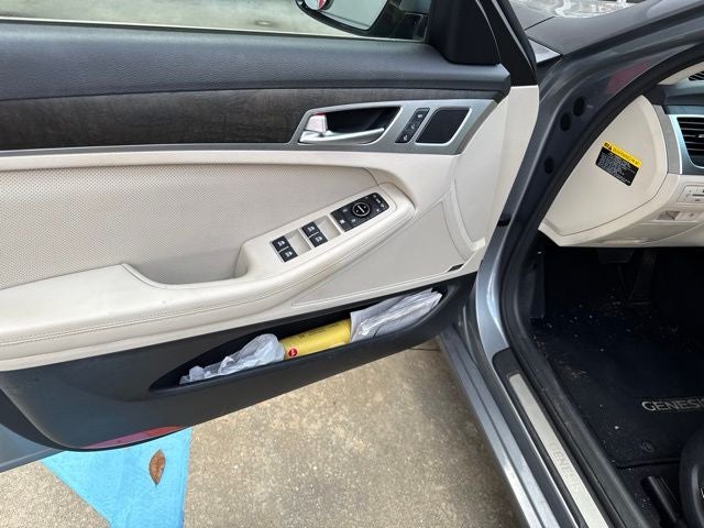 2016 Hyundai Genesis 3.8