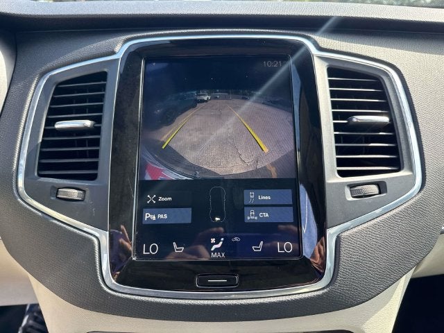 2019 Volvo XC90 T6 Momentum