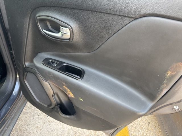 2022 Jeep Renegade Sport