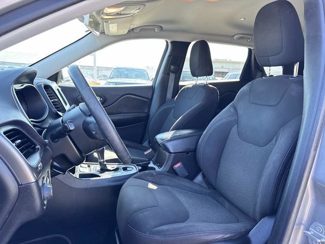 2019 Jeep Cherokee Latitude